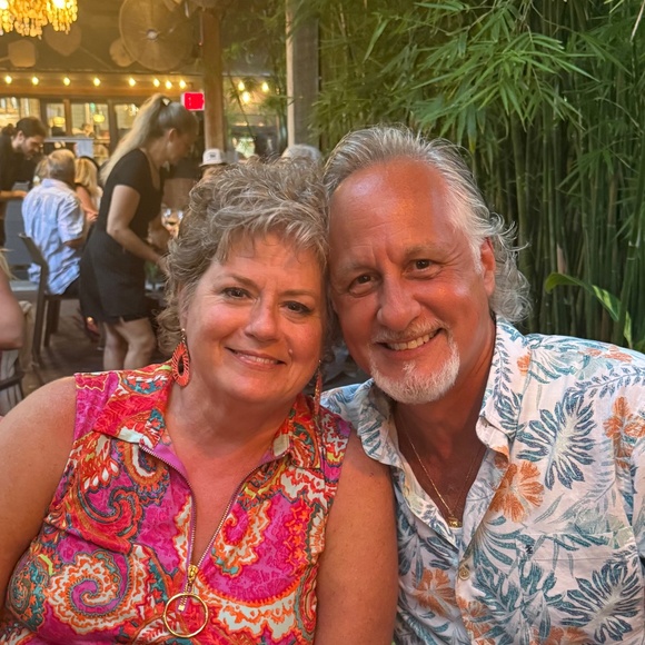 Meet your Posher, Shirl - Picture 5 of 5